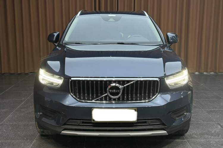 Used Volvo XC40 2021 T4 4x4 SmartDrive Fashion Edition Exterior 6