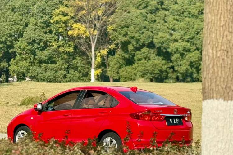 Used Honda City 2015 1.5L CVT Luxury Edition