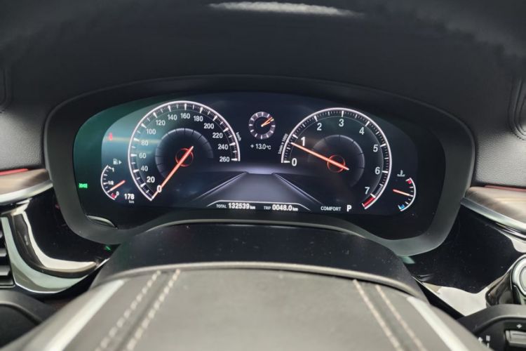 Used BMW 5 Series 2019 Updated 530Li xDrive Luxury Package
