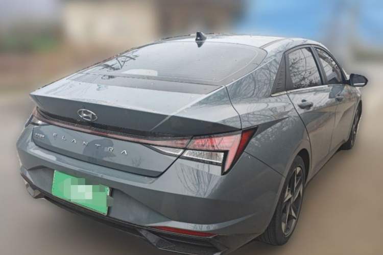 Used Hyundai Elantra 2021 1.5L CVT LUX Prestige Edition