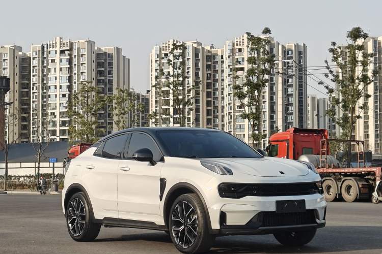 Used Lynk & Co 05 2023 2.0TD Two-Wheel Drive Shine Halo