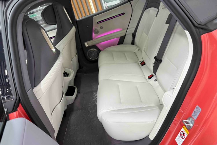 Used Avatr 06 2025 Pro Range-Extended Edition