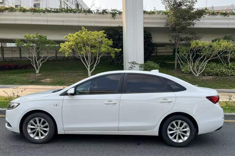 Used Buick GT 2018 15T Dual-Clutch Advanced Model China V Standard Exterior 3