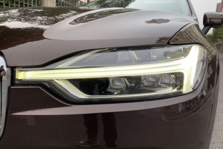 Used Volvo XC60 2019 T5 4x4 Smart Edition China VI Standard