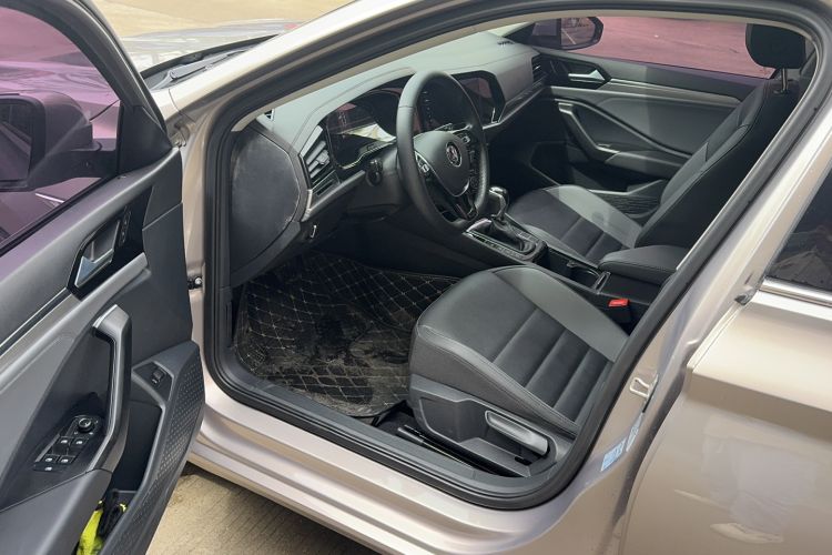 Used Volkswagen Sagitar 2020 280TSI DSG Comfort Version China VI Standard Left Front Seat