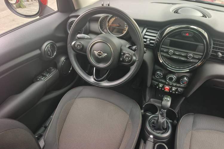 Used MINI MINI 2016 1.2T ONE Pioneer Edition Five-Door Version