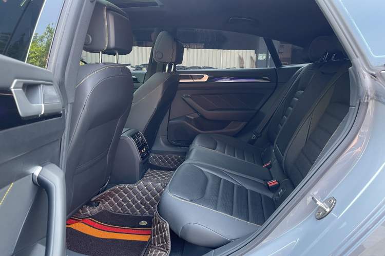 Used Volkswagen FAW-Volkswagen CC 2023 380TSI Striking Edition