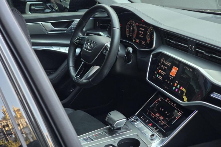 Used Audi A6 2022 allroad quattro 55 TFSI Snow Sports Edition Interior 2