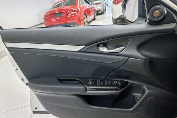 Used Honda Civic 2016 180TURBO CVT Comfort Version