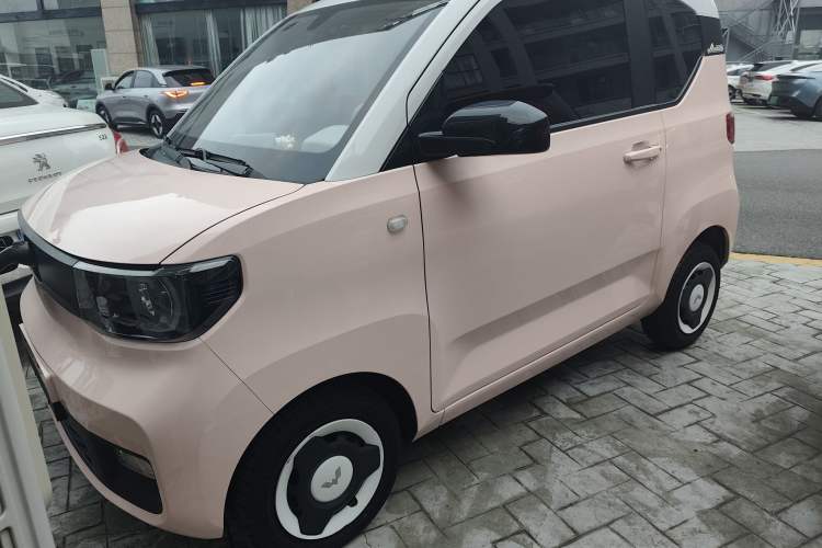 Used Wuling Hongguang MINIEV 2021 Macaron Premium Model – Lithium Iron Phosphate