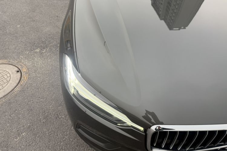 Used Volvo XC60 2019 T5 4x4 Smart Edition China V Standard