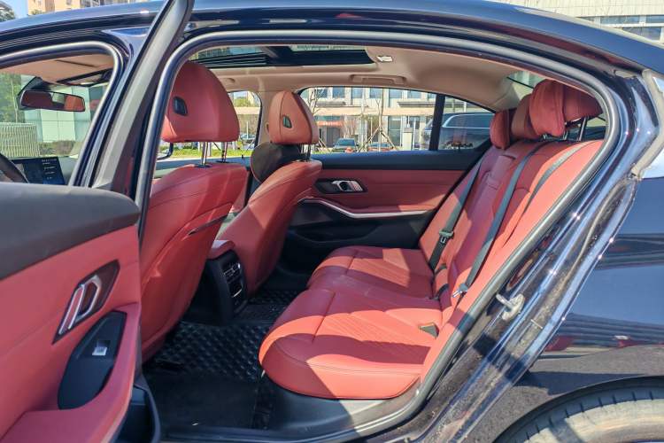 Used BMW 3 Series 2023 325Li M Sport Package