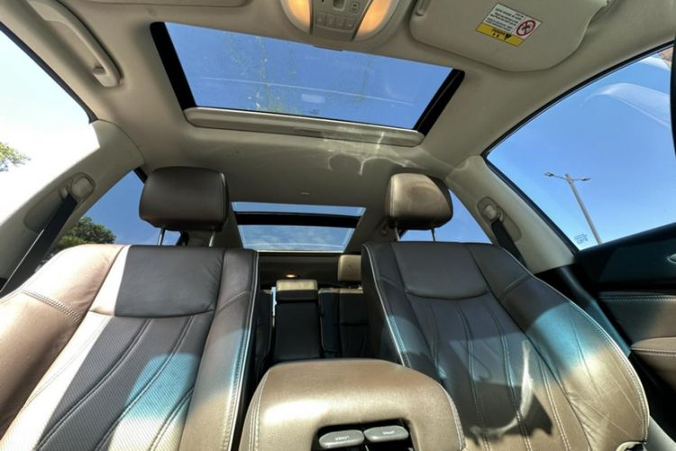 Used Infiniti QX60 2016 2.5 S/C Hybrid Two-Wheel-Drive Excellence Edition China V Standard