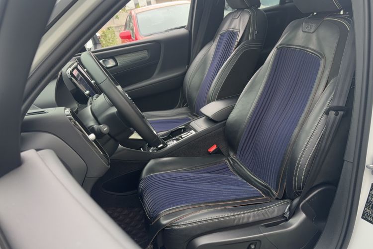 Used Volvo XC40 2022 T4 Four-Wheel Drive Smart & Dynamic Sport Edition Left Front Seat