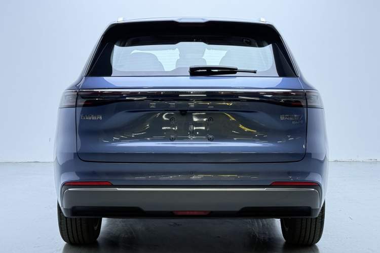 Used Geely Galaxy Galaxy Xingjian 7 EM-i 2025 120km Flagship Edition
