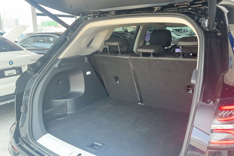 Used Hongqi HS5 2023 2.0T Qixiang Pro Edition
