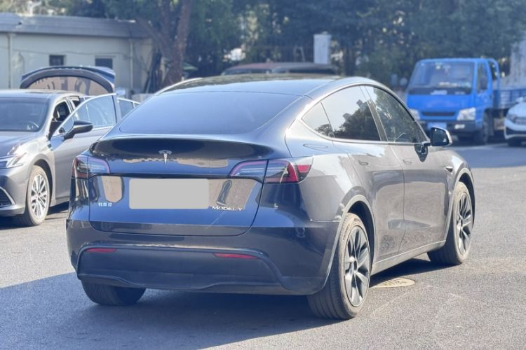 Used Tesla Model Y 2024 Rear-Wheel-Drive Version
