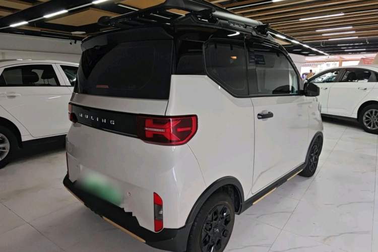 Used Wuling Hongguang MINIEV 2022 GAMEBOY 300km Enthusiast Model with Lithium Iron Phosphate