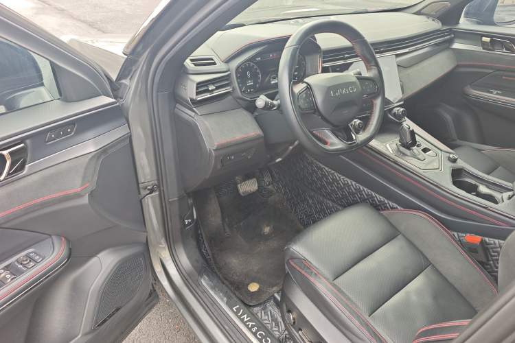 Used Lynk & Co 05 2020 2.0TD Four-Wheel Drive Genie Plus