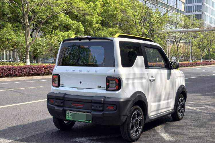 Used Geely Galaxy Panda 2025 210km Panda Rider Exterior 6