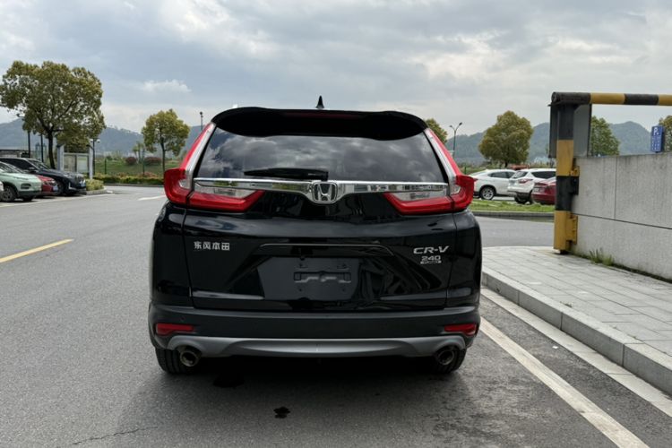 Used Honda CR-V 2017 240TURBO CVT Front-Wheel Drive Fashion Edition Exterior 5