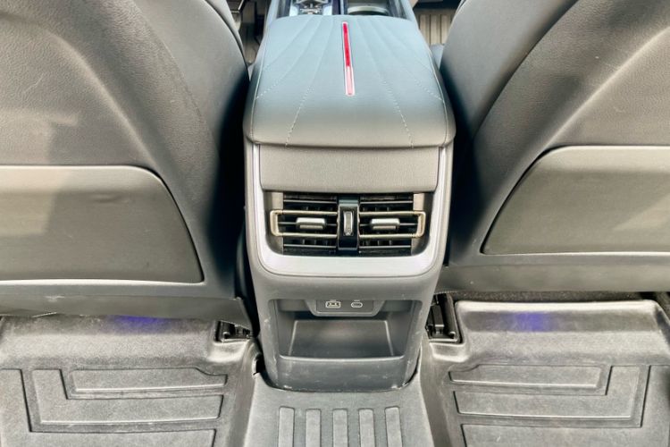 Used Hongqi H5 2024 1.5T DCT Smart Connect Flagship Edition
