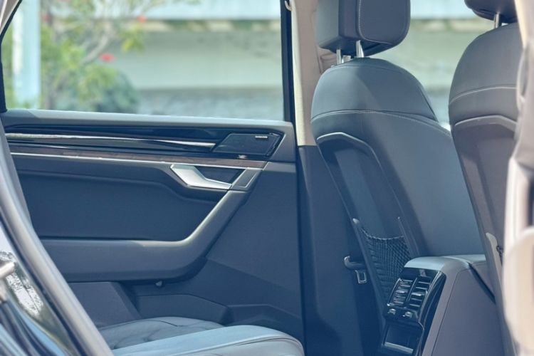 Used Volkswagen Touareg 2019 3.0 TSI RuiFeng Edition China VI Standard Interior 6