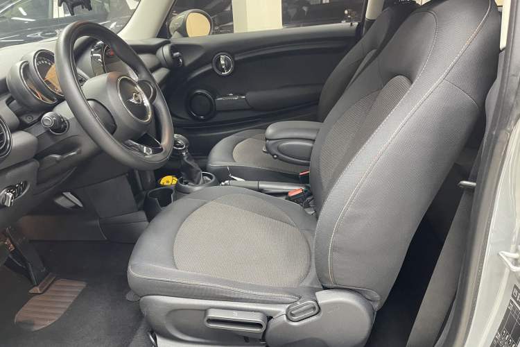 Used MINI 2014 1.2T ONE