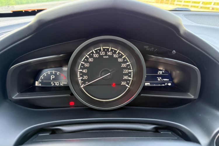 Used Mazda CX-4 2018 2.0L Automatic Two-Wheel Drive Blue Sky Dynamic Version China VI Standard
