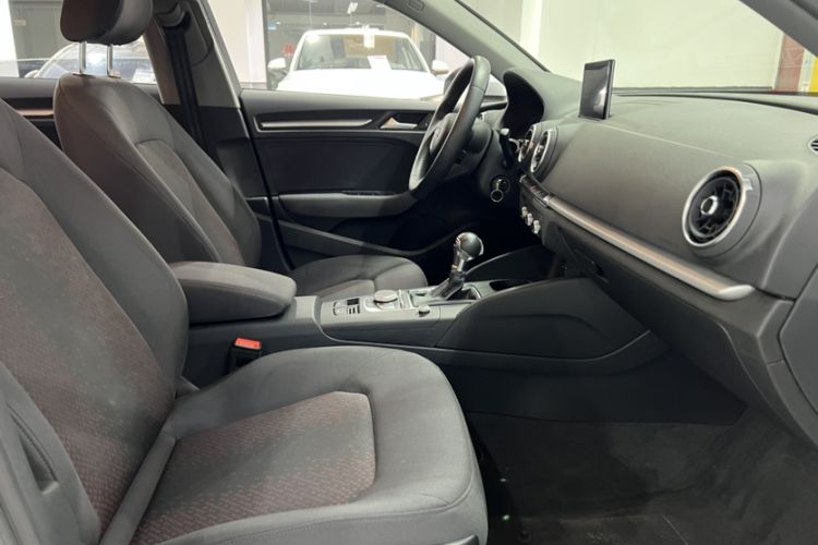 Used Audi A3 2018 30th Anniversary Edition Sportback 35 TFSI Ambition Model
