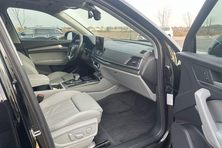 Used Audi Q5L 2021 40 TFSI Luxury Dynamic Edition
