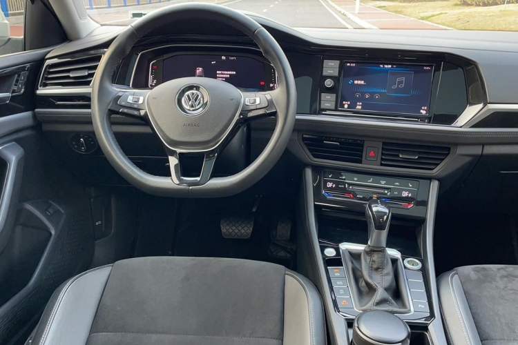 Used Volkswagen Sagitar 2019 280TSI DSG Luxury Version China VI Standard