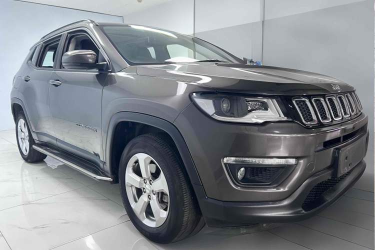 Used Jeep Compass 2017 200T Automatic Family Edition Exterior 2