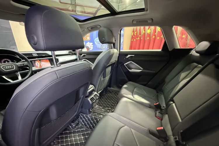 Used Audi Q3 2021 35 TFSI Advanced Style Edition Interior 5