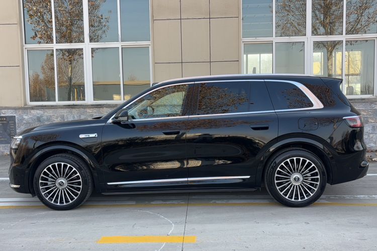 Used Hima AITO M8 2025 Extended-Range Ultra Version 53.4 kWh 6-Seater Edition Exterior 5