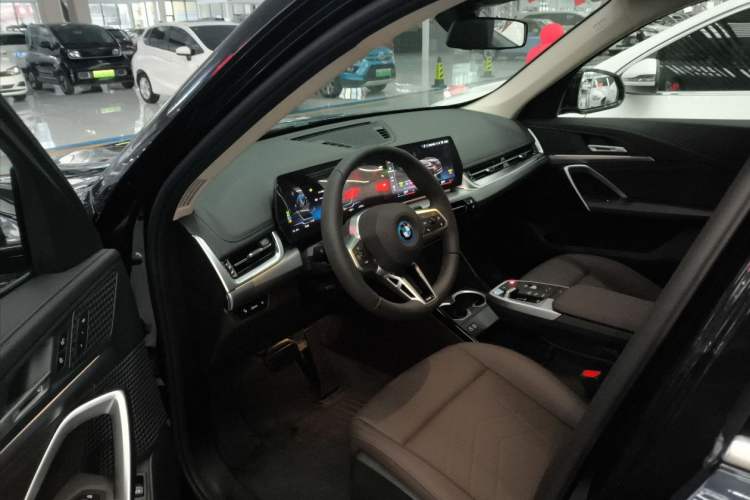 Used BMW iX1 2023 eDrive25L M Sport Package
