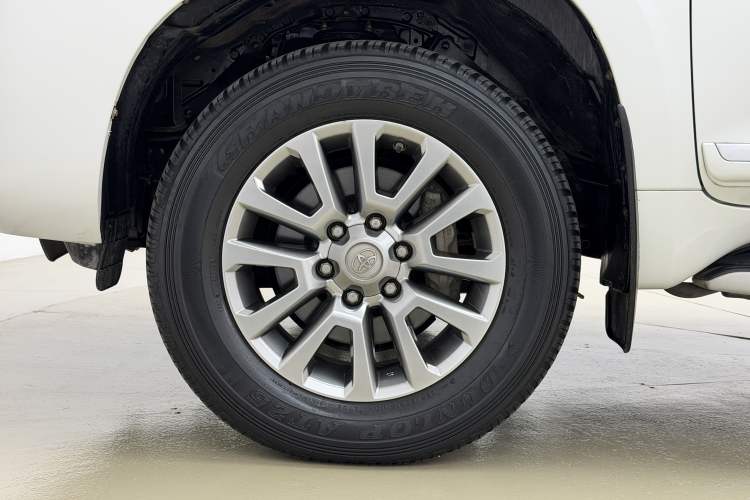 Used Toyota Prado 2018 3.5L Automatic TX-L with Rear-Mounted Spare Tire
