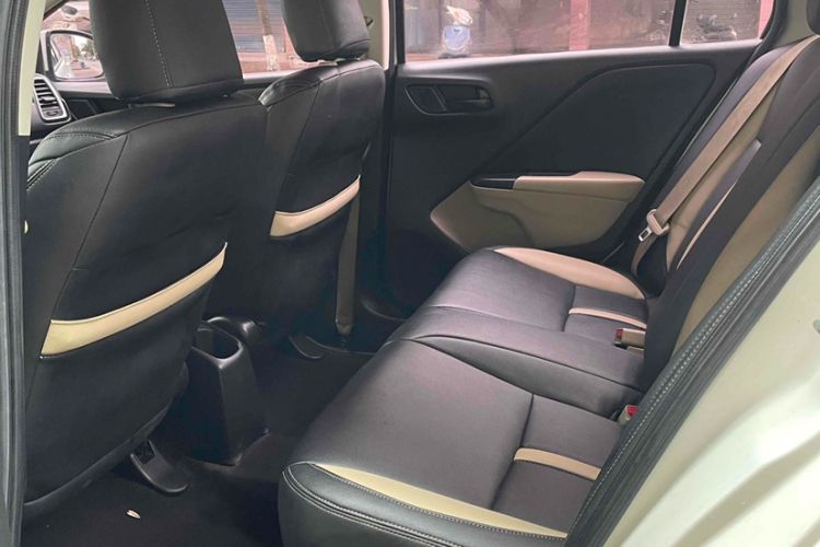 Used Honda Greiz 2016 1.5L CVT Classic Edition
