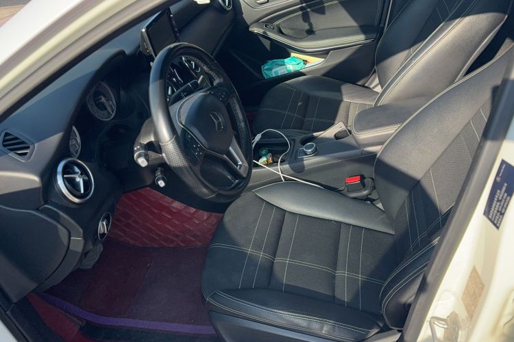 Used Mercedes-Benz A-Class (Import) 2015 A 200 Fashion Model
