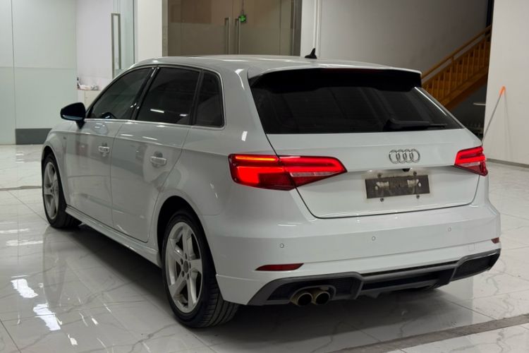 Used Audi A3 2019 Sportback 35 TFSI Fashion Edition China VI Emission Standard

