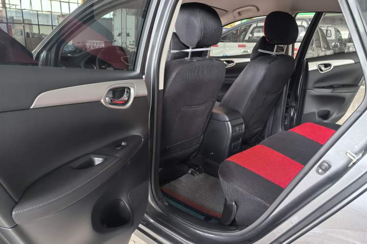 Used Nissan Sylphy 2024 Revised Version Classic 1.6XE CVT Comfort Edition Interior 4