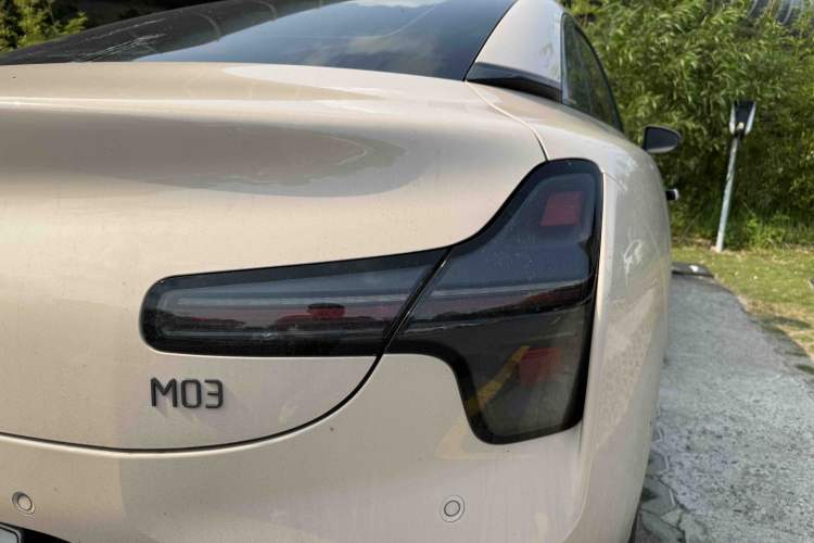 Used XPeng MONA M03 2024 620 with Ultra-Long Range Exterior 7