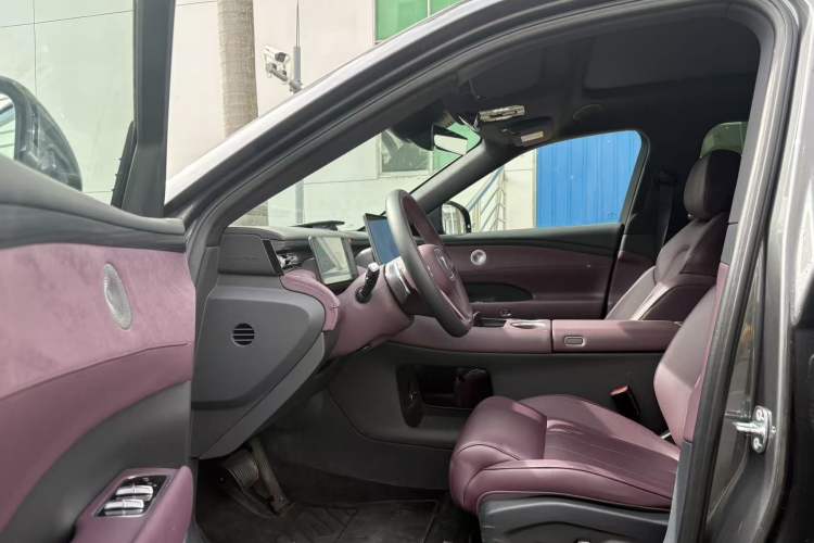 Used VOYAH FREE 2025 Model FREE+ Four-Wheel-Drive Qiankun Edition