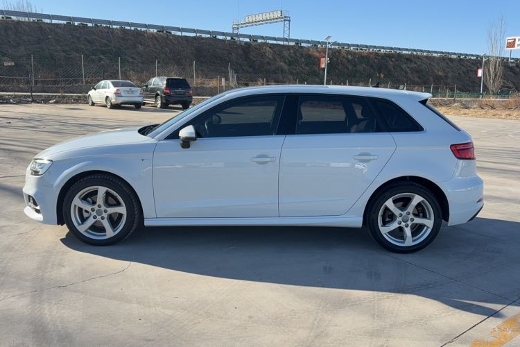 Used Audi A3 2020 Sportback 35 TFSI Fashion Edition China VI Emission Standard