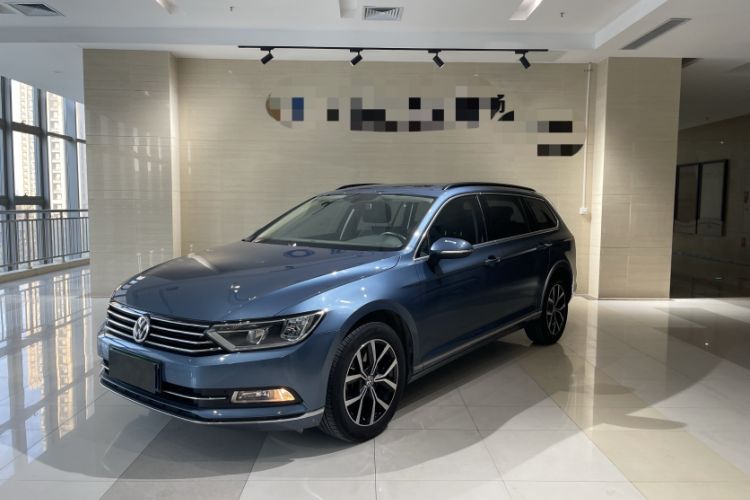 Used Volkswagen Variant 2018 380TSI Two-Wheel Drive Comfort Edition