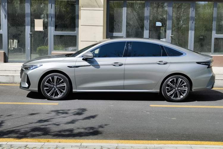 Used Chery Arrizo 8 2024 1.6T DCT Rui