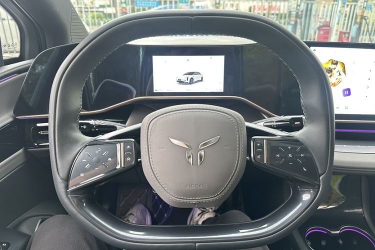 Used Hongqi EH7 2024 820 Pro Steering Wheel