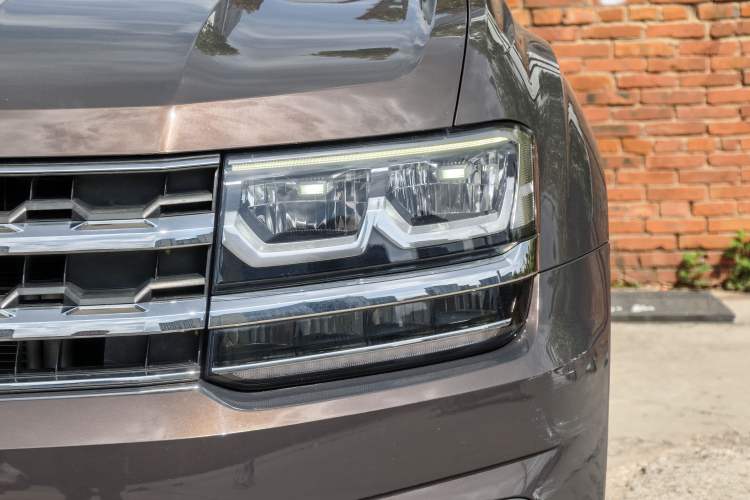 Used Volkswagen Teramont 2017 380TSI Four-Wheel Drive Comfort Edition Left Front Headlight