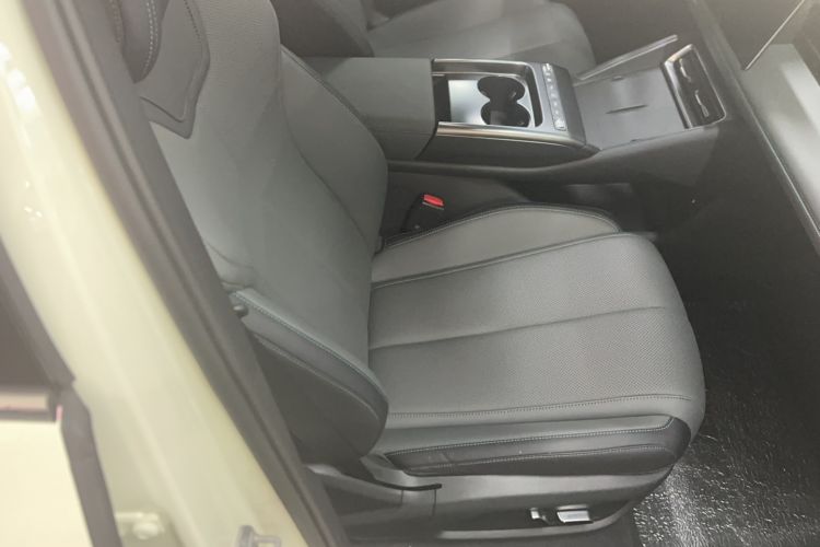 Used BYD Qin L 2025 EV 545KM Beyond Version
