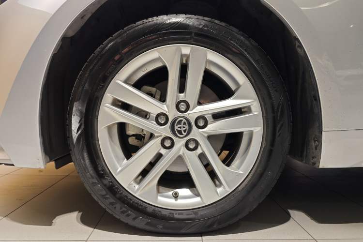 Used Toyota Levin 2021 185T CVT Luxury Edition
